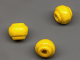 Мънисто жълто 9x7.5mm, отвор 2mm - 2460 бр.