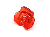 Роза червена -  16x16x9mm  , отвор 2mm - 500g ≈ 720 бр.